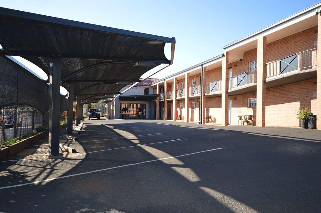 Bluegum Dubbo (Adults Only) Motel Exterior foto