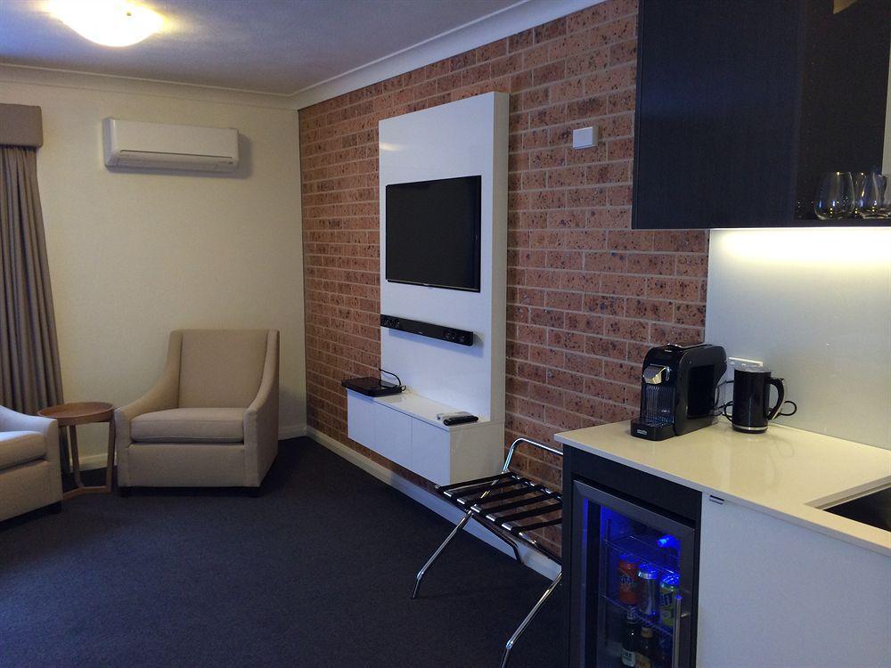 Bluegum Dubbo (Adults Only) Motel Exterior foto