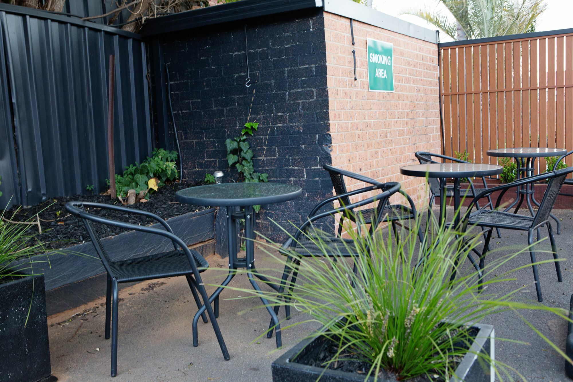 Bluegum Dubbo (Adults Only) Motel Exterior foto